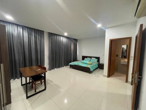 វីឡាភ្លោះសម្រាប់ជួល នៅក្នុងបុរីវីឡាថោន ជិតផ្លូវ60m