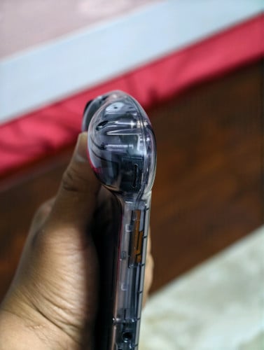 ចងលក់ Anbernic RG557