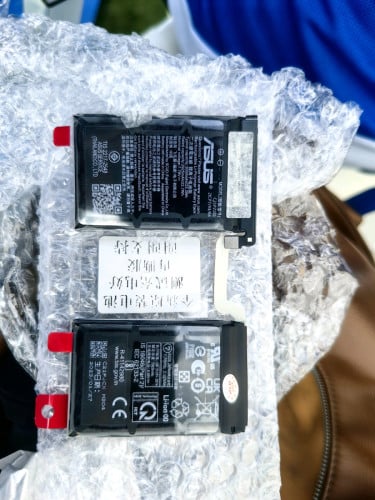 ថ្មAsus ROG6 and ROG7 សុីនបងត្រូវការឆាត23$