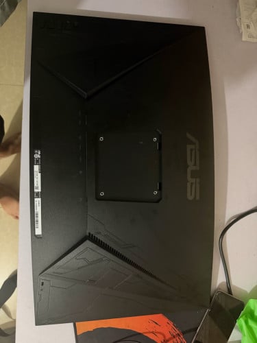 ចង់លក់ Asus VG27VQM 125$