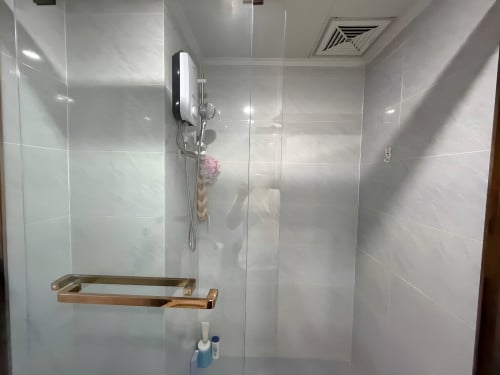 ๐
๐จ๐ซ ๐๐๐ง๐ญ: Available Now Apartment โ Real Hope Condo