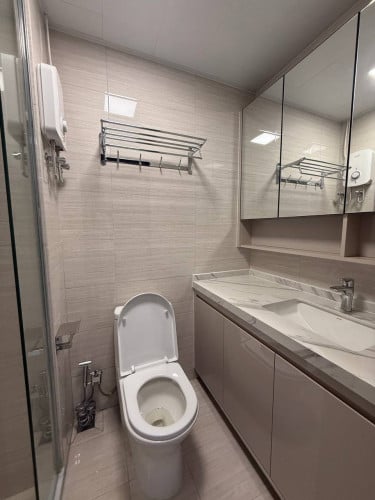 ខុនដូលក់/Condo for sale at The Pinnacle Residence 56000$