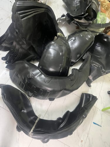 បន្ទះការពារភក់ប្លាស្ទិក Ford terriyori 2022-2025Telegram 📲0885979999