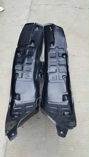 បន្ទះការពារភក់ប្លាស្ទិក Ford terriyori 2022-2025Telegram 📲0885979999