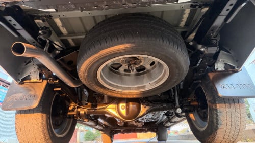 ទើបកាត់បានក្តៅៗ Hilux Rally 019  4X4 ហ្សុីន១ជុំ