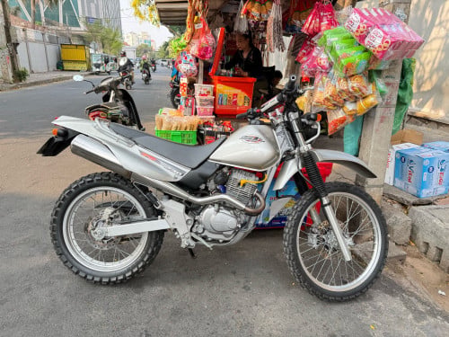 លក់ Honda SL ក្រដាស់ពន្ធលំដាប់មេម៉ូតូ
