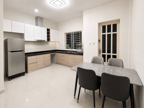 ផ្ទះសម្រាប់ជួល នៅបុរីប៉េងហួត បឹងស្នោរ | House for rent at Borey Peng Huoth Boeung Snor