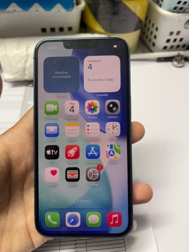 លក់ប្រញាប់ IPhone 13 128g សាណុំ
