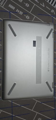 លក់ Laptop HP នៅប្រើបានល្អ តម្លៃ ចរចា Telegram 0767877424