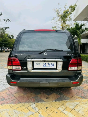 លក់ Lexus LX470 ឆ្នាំ03 ធានាឡានស្អាតអត់បុកអត់ប៉ះម៉ាស៊ីនប្រអប់លេខបូមឡើងចុះដំណើរការល្អ