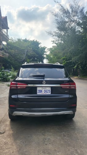 មេឡានមហាថ្មី MG RX5 2021 ម្ចាស់ដើមប្រើតិចណាស់