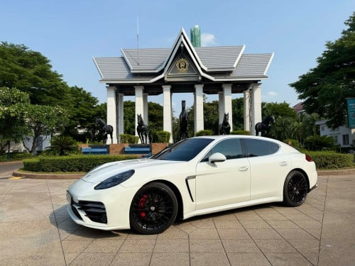 ឡានលក់ម្ចាសដើម Porsche panamera 4S តម្លៃល្អ3####ចងដឹងបន្ថែមអាចទាកទងមកកាន់ Telegram 081219824📥👇🏻📞
