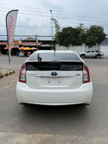 ឡានprus