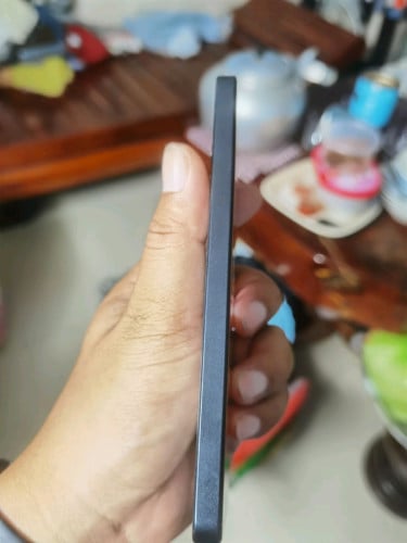 ចង់លក់ Redmi note 13 pro 5G ch version សំណុំបែកខ្នងលួចរូប