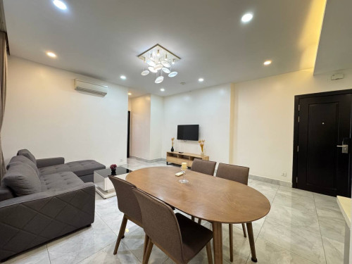 🏡 1 Bedroom Apartment for Rent in BKK1 一卧室公寓出租 | 65sqm | $650/Month