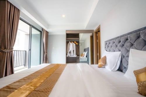 🏡 2 Bedroom Serviced Apartment for Rent | Pool & Gym Included | $1,300/Month