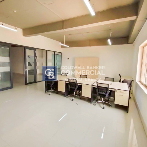 ๐ข Grade C fully furnished Office space for Rent at 7 Makara (OF-018)