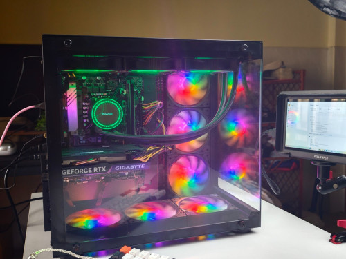 Gaming & Editing Workstation ONLY PC CPU i7-13700K + RTX 4060 8G + RAM 64G ๐ 880$โ