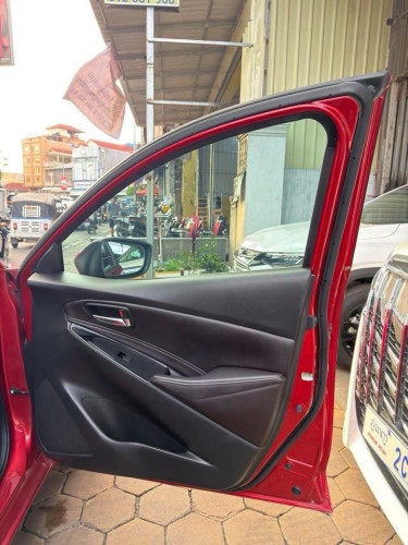 ๐ แแ แถแแแแแแแธ แแแแธ 99%Mazda2 2020 full option