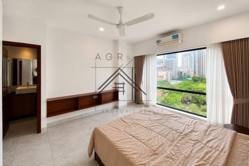 2 Bedroom Serviced Apartment For Rent in BKK1, Phnom Penh