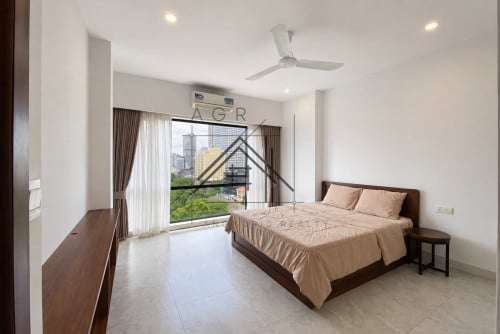 2 Bedroom Serviced Apartment For Rent in BKK1, Phnom Penh