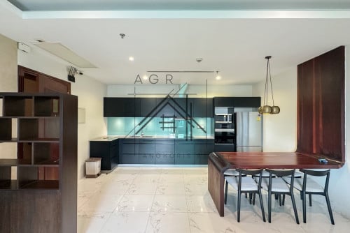 2 Bedroom Serviced Apartment For Rent in Daun Penh | Norodom Blvd. | Sathapana Tower