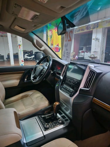 2008 up 2021 ទាំងក្នុងនិងក្រៅ
