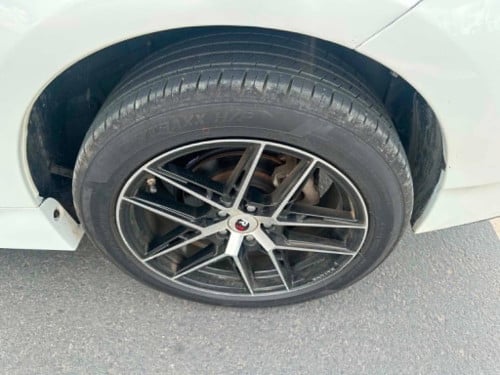 2013 Option 4 ថ្មីដាច់ លំដាប់មេឡាន 18000$ ចរចា