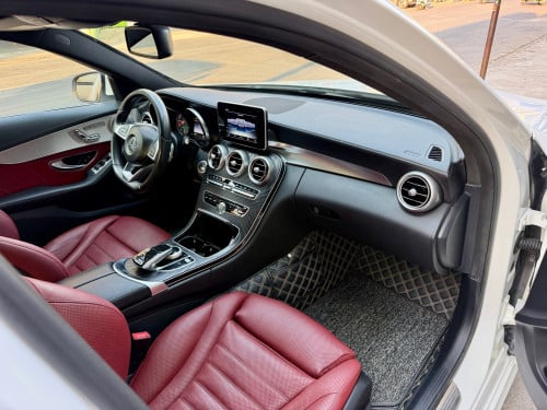 2016 Mercedes C300 AMG ๐