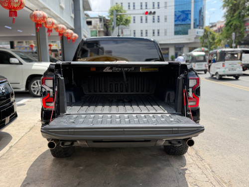2023 Ford Ranger Raptor ហ្សុីនទាំងកាង