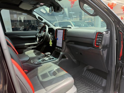 2023 Ford Ranger Raptor ហ្សុីនទាំងកាង