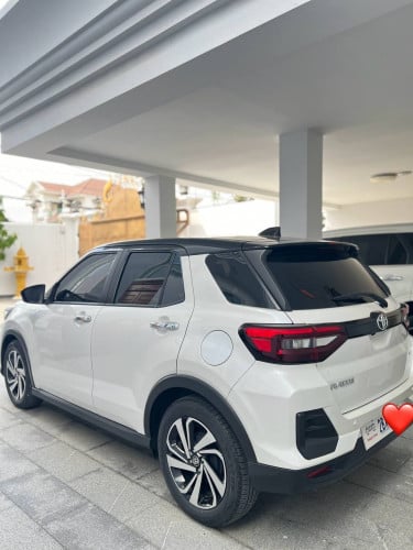 2023 Toyota Raize (38659km) សោរគ្រាប់ អត់បុក ម្ចាស់ដេីម