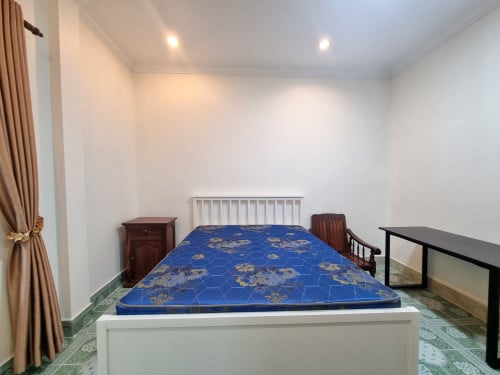 3Bedroom renovated apartment for rent near RUPP and Western University Toul Kork