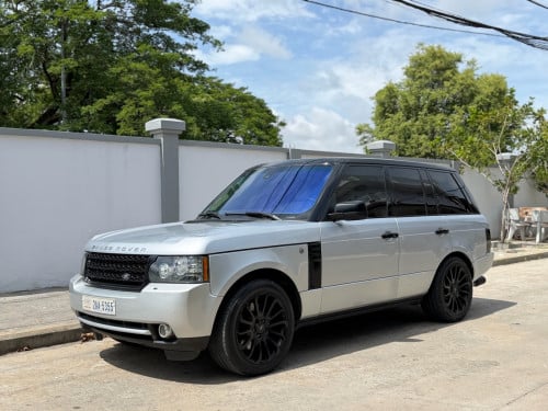9500$ប្រញាប់លុយ  Reng Rover Vogue 08ឡើង012 V8សាំង ឯកសារគ្រប់ ម្ចាស់ផ្ទាល់ ធានាម៉ាសុីនប្រអប់លេខអេម