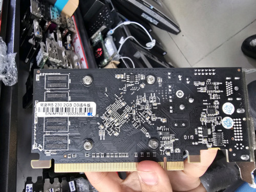 AMD Radeon R5 230 cards 2GB of DDR3 Price : 18$