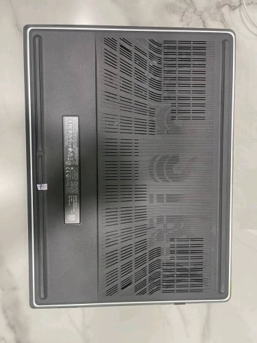 Asus ROG Strix G18