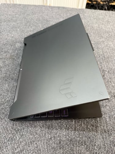 Asus TUF FA507XI 2023 (98%) RTX4070