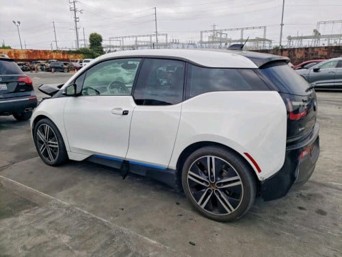 BMWi3 2015 Rex Full Option សាំង+អគ្គិសនី ស្តុកថ្មីនៅUSA សាងបាន