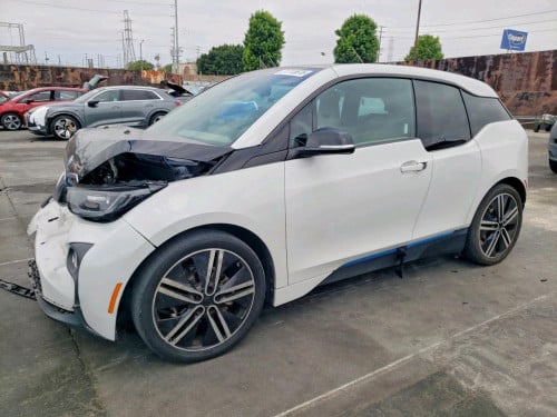 BMWi3 2015 Rex Full Option សាំង+អគ្គិសនី ស្តុកថ្មីនៅUSA សាងបាន