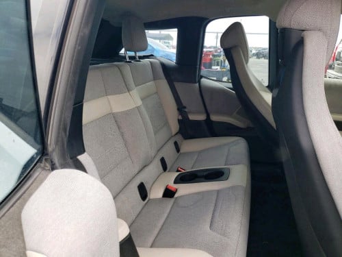 BMWi3 2015 Rex Full Option សាំង+អគ្គិសនី ស្តុកថ្មីនៅUSA សាងបាន