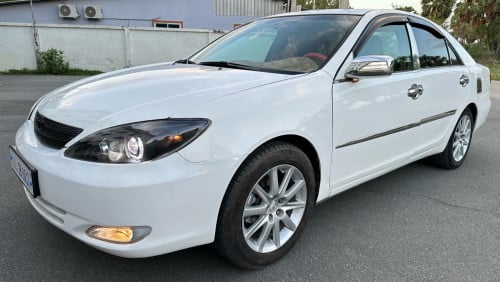 camry.ឆ្នាំ.02.XLE.Full.ពោង8.ABS.កៅអីចុច.បើកដំបូល.ពណ៏ស តម្លៃ( 9200$ ដាច់ )Tel.098205556 លេងហើយស្អាត