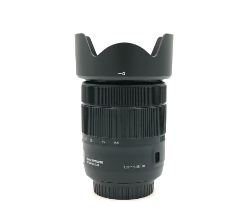 CANON EF-S 18-135mm F/3.5-5.6 IS USM