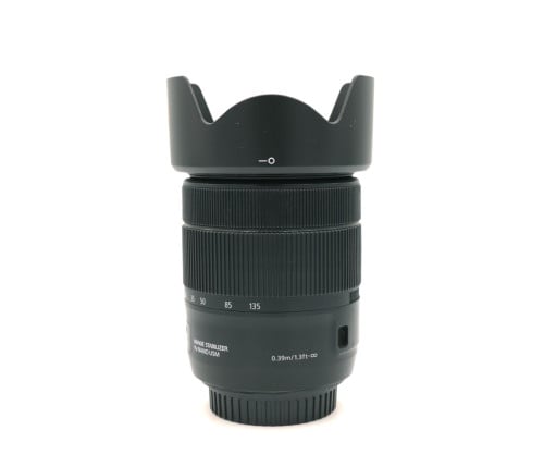 CANON EF-S 18-135mm F/3.5-5.6 IS USM