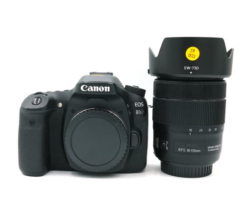CANON EOS 80D KIT 18-135mm F/3.5-5.6 IS USM