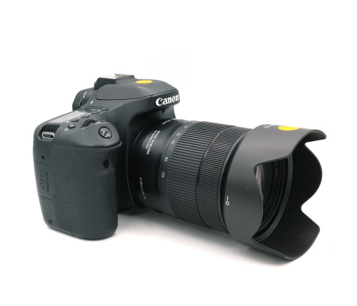 CANON EOS 80D KIT 18-135mm F/3.5-5.6 IS USM