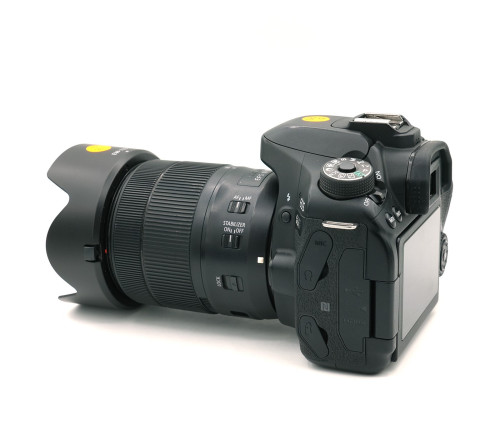 CANON EOS 80D KIT 18-135mm F/3.5-5.6 IS USM