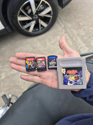 Card switch
