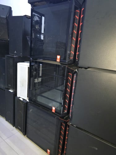 Case Cooler Master Price: 35$