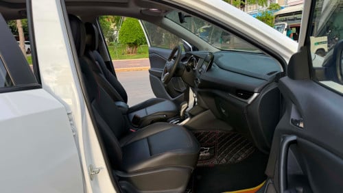 Chevrolet Tracker 2023 ហ្សីនមួយជុំ ថ្មីសាហាវ ម្ចាស់ដេីមសោ2