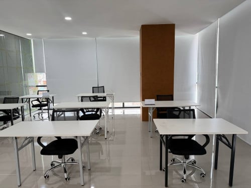 Co-Working Spaces for rent